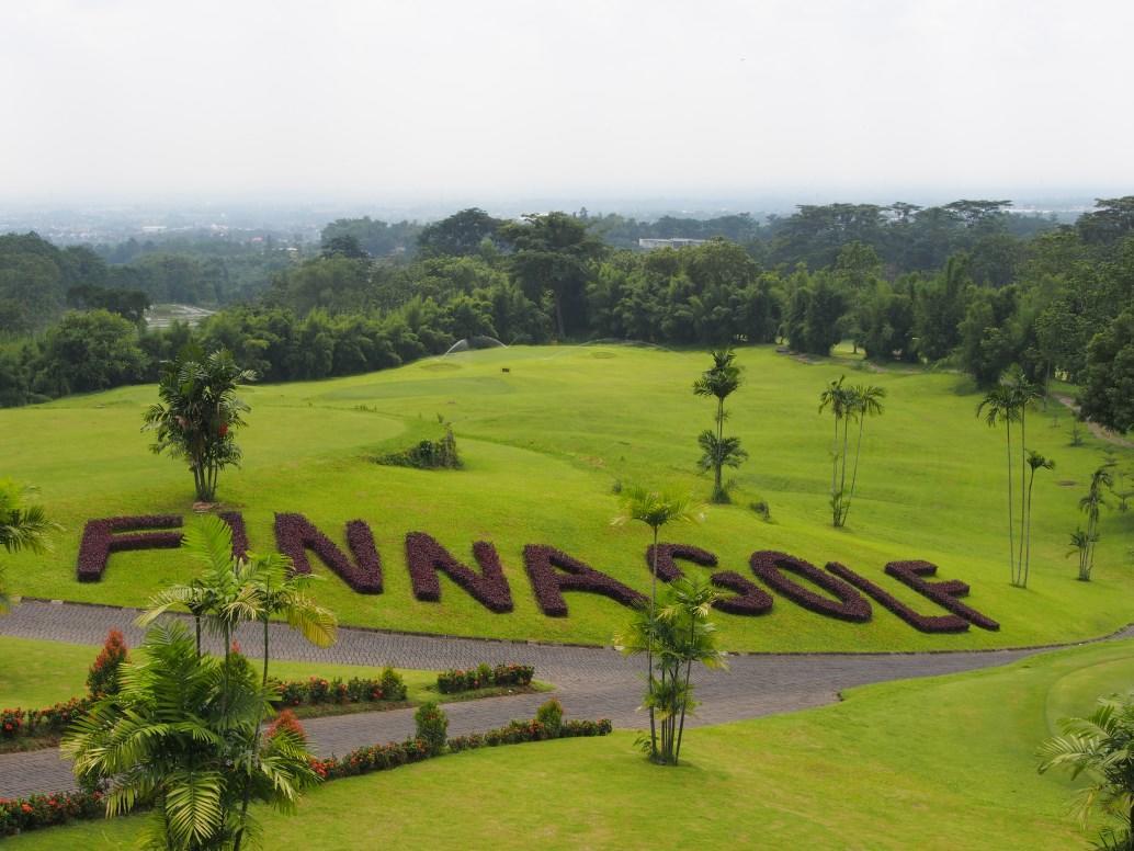 Finna Golf & Country Club Prigen Esterno foto